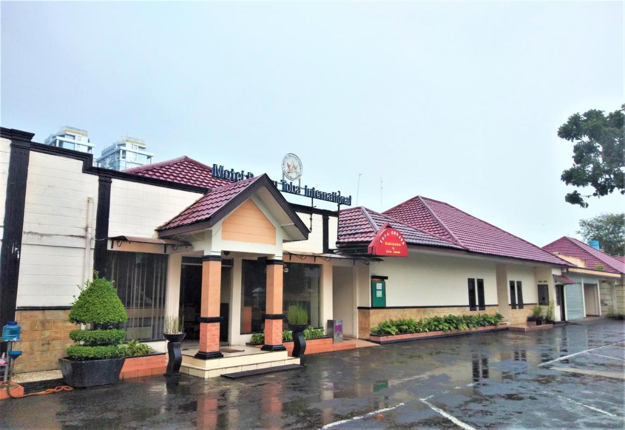Danau Toba International * Medan